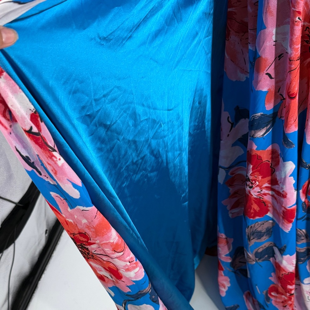 Lulus Always There For Me Blue Floral Print Wrap Maxi Dress M - Picture 4 of 8